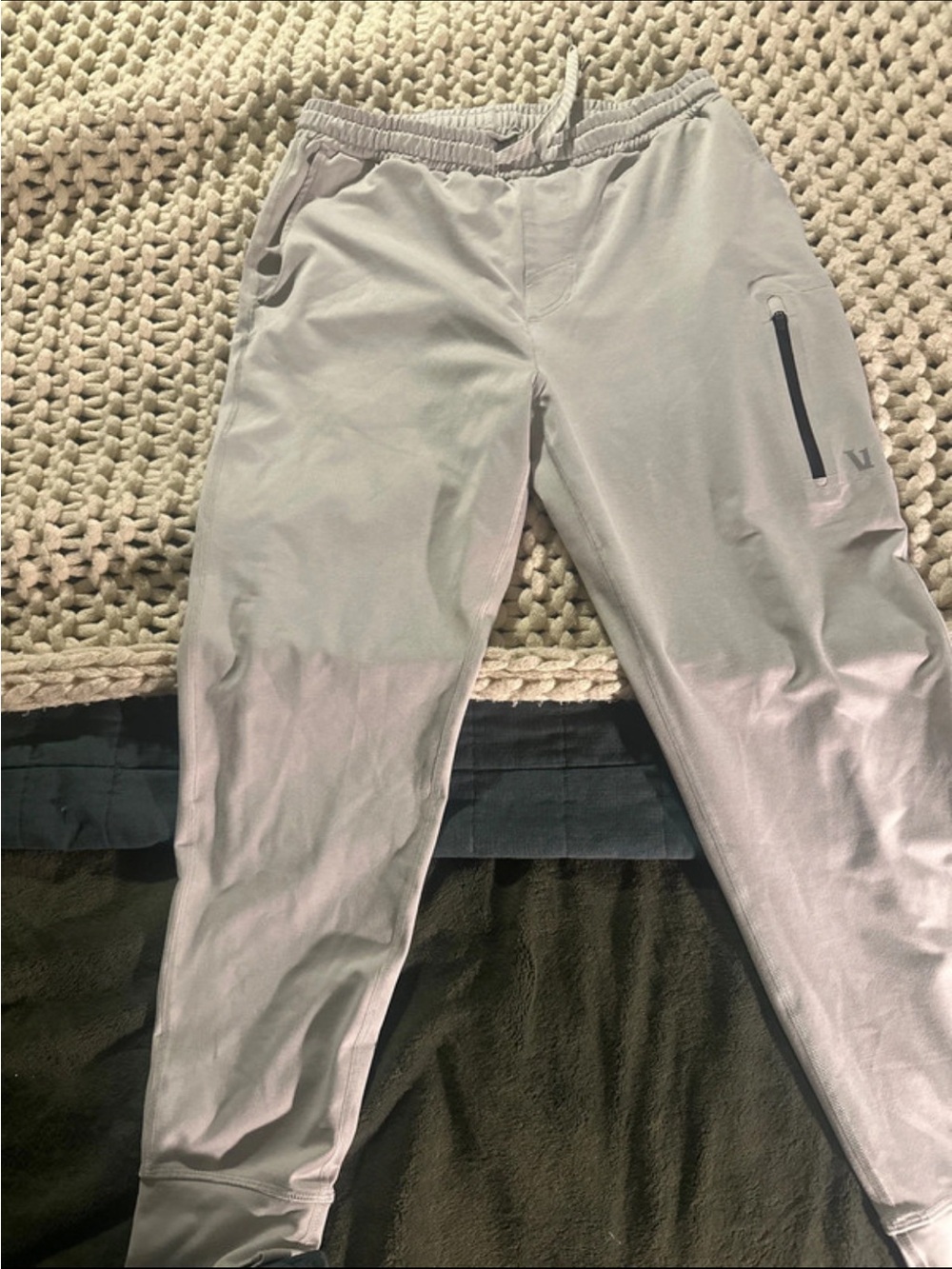 Vuori Light Gray Men's Jogger Sweatpants